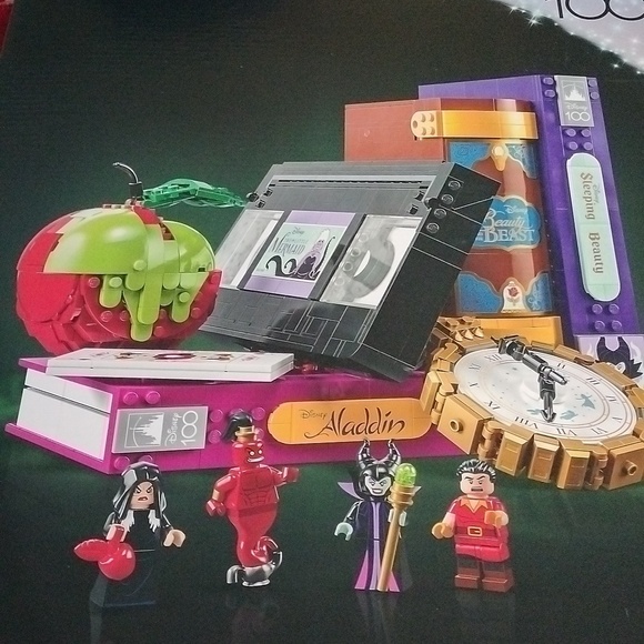 Lego 43227 Disney Villain Icons Building Set 1540 pcs - Picture 3 of 13